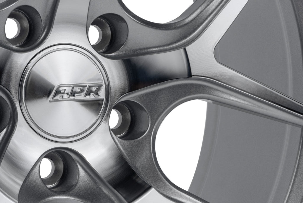 APR - APR S01 FORGED WHEELS (18X8.5) (SILVER/MACHINED) (1 WHEEL) - WHL00010 - German Performance